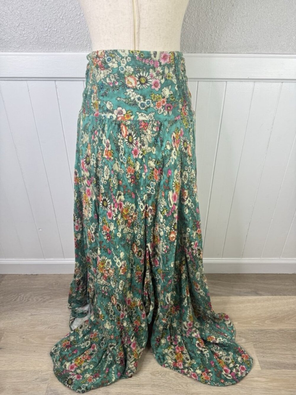Natural Life Convertible Skirt Dress L/XL Floral Smocked Tiered Boho Flowy - Picture 7 of 12
